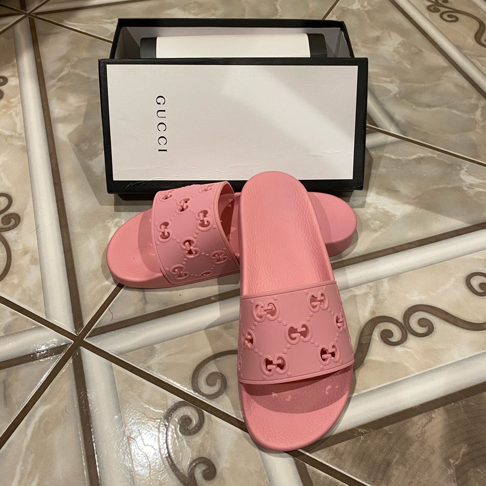 New Gucci Slides size 43